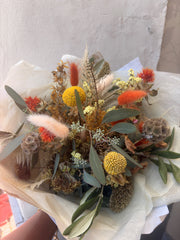 TROCKENBLUMENSTRAUß ,,orange/gelb''