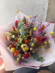 TROCKENBLUMENSTRAUß ,,bunt''